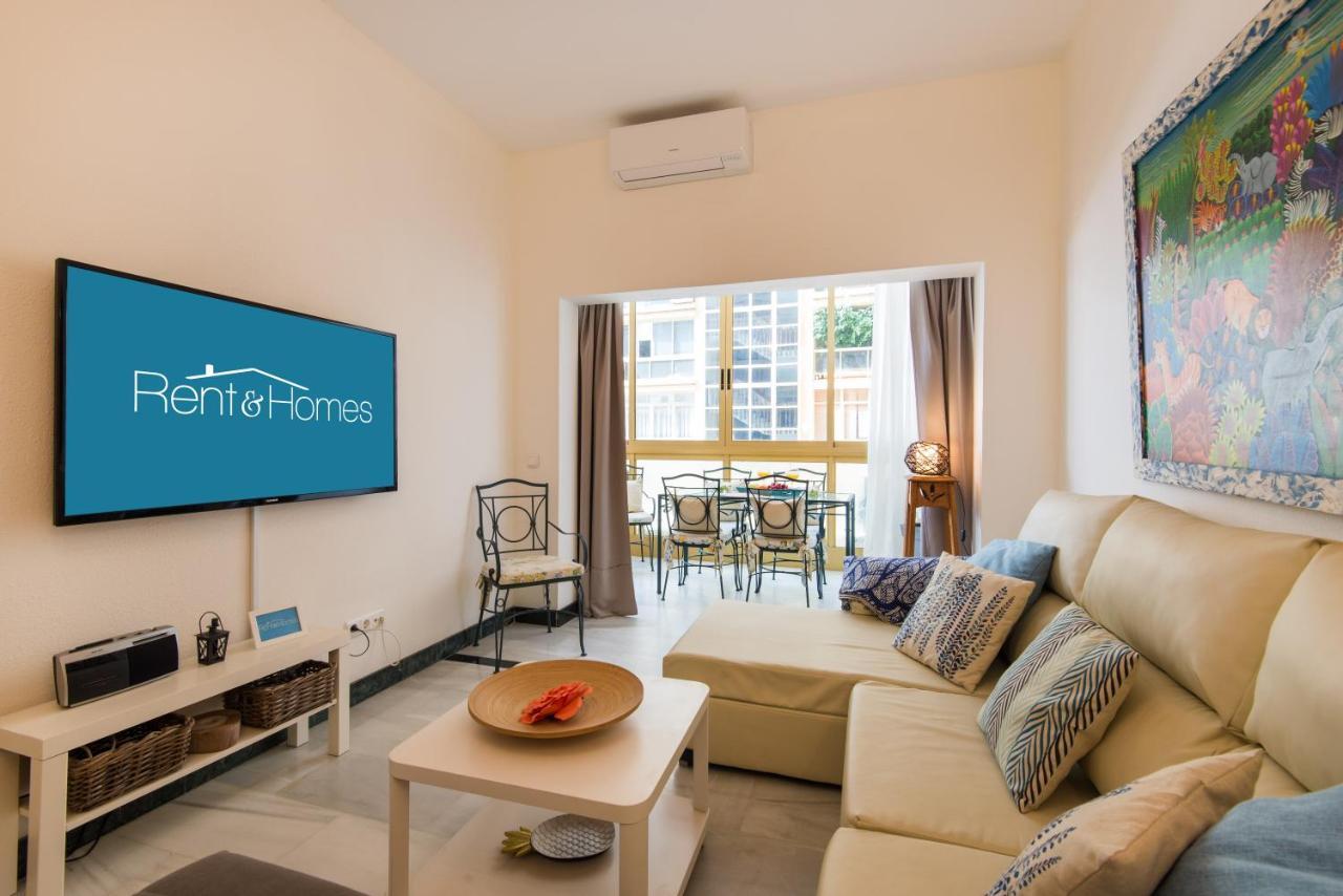 Rentandhomes Beachfront Marbella Center 外观 照片