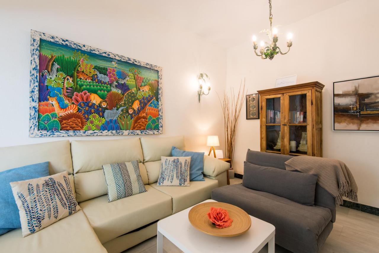 Rentandhomes Beachfront Marbella Center 外观 照片