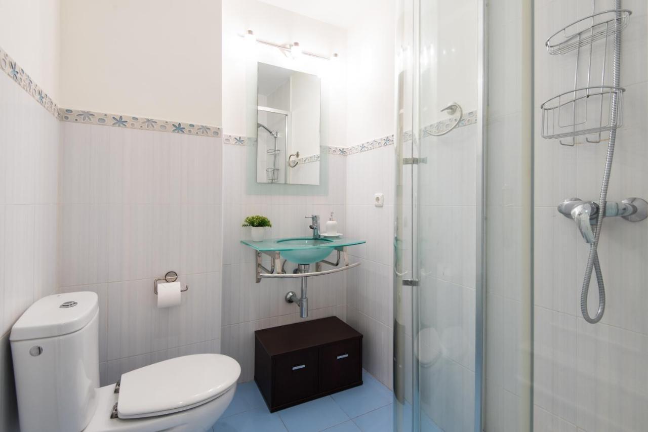 Rentandhomes Beachfront Marbella Center 外观 照片